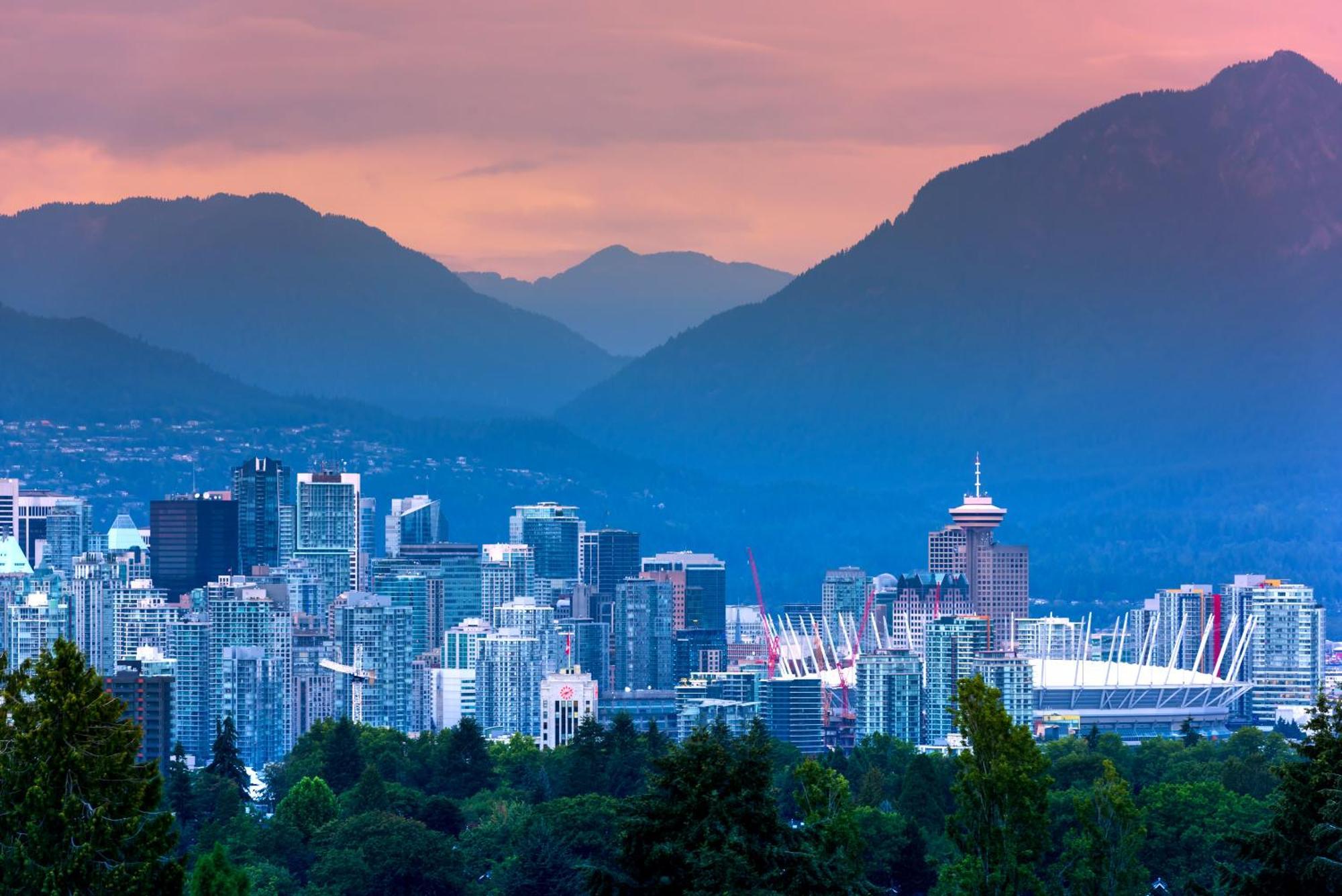 Stunning Skyline Views In A Cozy And Stylish Abode Apartman Vancouver Kültér fotó